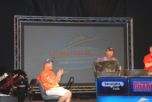 39939D4A-3F36-4BCA-AA9A-8C2118CDDD4C