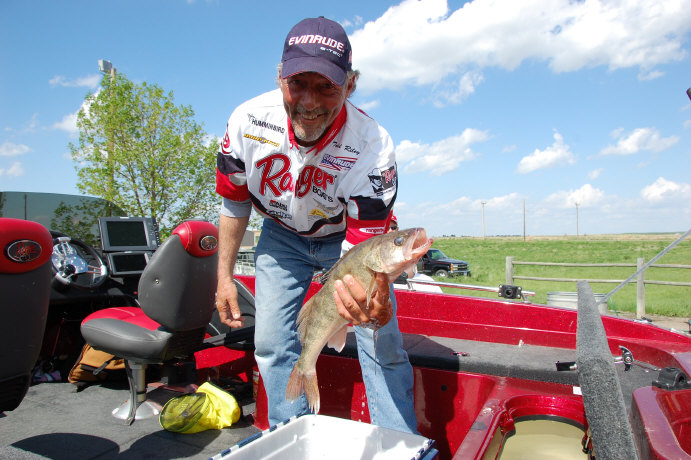 39DC1A6A-502E-4D65-8C10-908D8876AD04