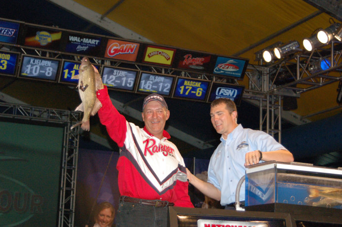 3A29A67C-D894-414A-8DA8-19BAC9F91B95