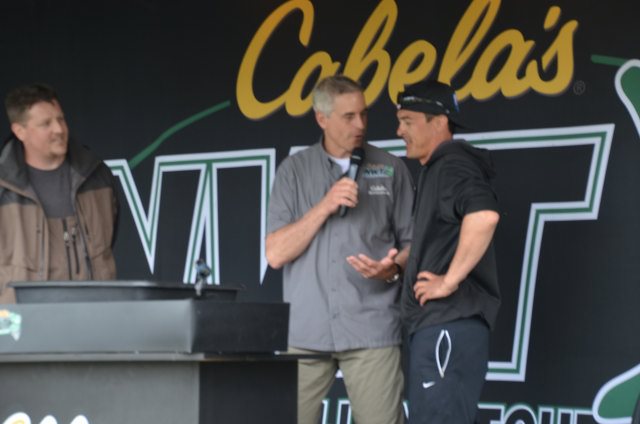 3A380571-F9D5-4D63-A4EF-BD8C3C164B63