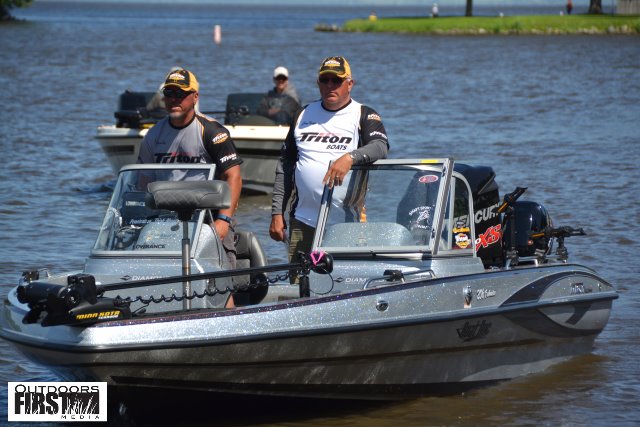 3A3CD823-1BD7-4404-B0DB-23EEA0A47B8D