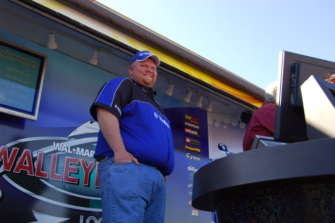 3A41F323-AB9A-4D27-A6DE-1981914DD7F1