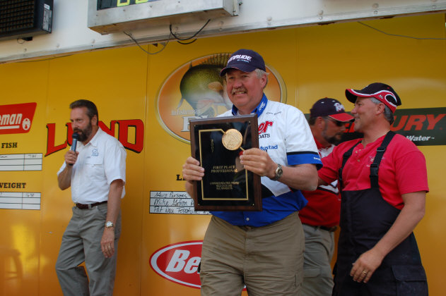 3A4857D0-FD4B-4197-BFDD-470F1E5EBE43