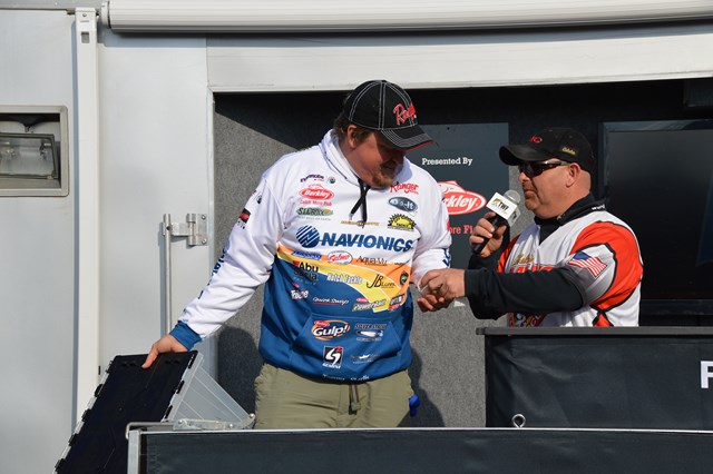 3A67374C-1F9B-4367-B076-98656A99B6CF