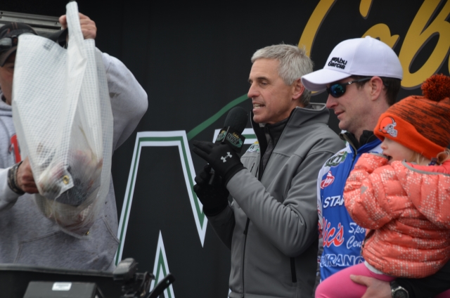 3A86EA76-4912-4FB2-B38D-C3C7D891CD98