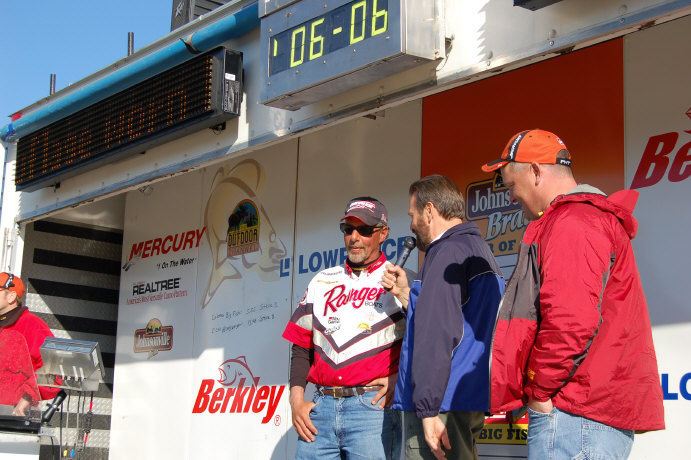 3AA7EF31-7CA9-4B88-8336-C82B8C7804E0