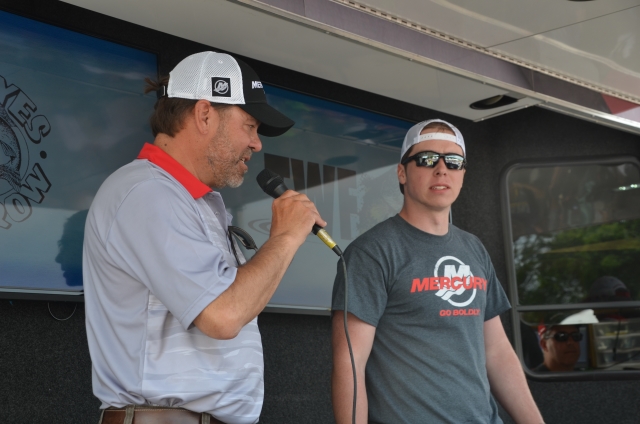 3AAD66BA-D1CE-4CB6-994D-5D9E59CEBF82