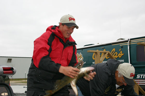 3AC106BC-4670-4FF5-8026-A6E08B7FF2C1