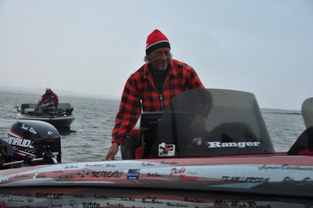 3AF6862B-A0C8-4B1C-BD39-702417A5559B