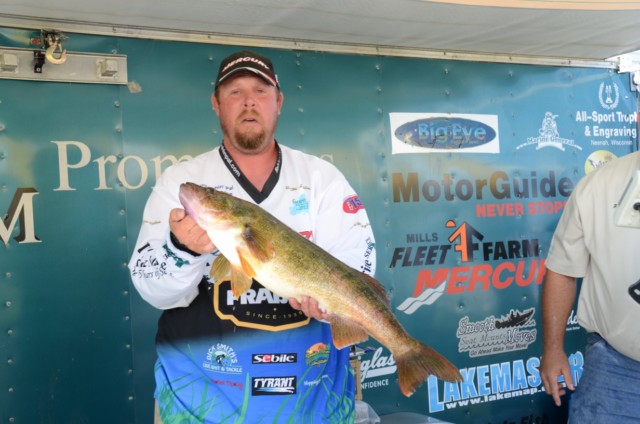 3B135FF5-859B-4133-BD30-E5CB23C8E2B1