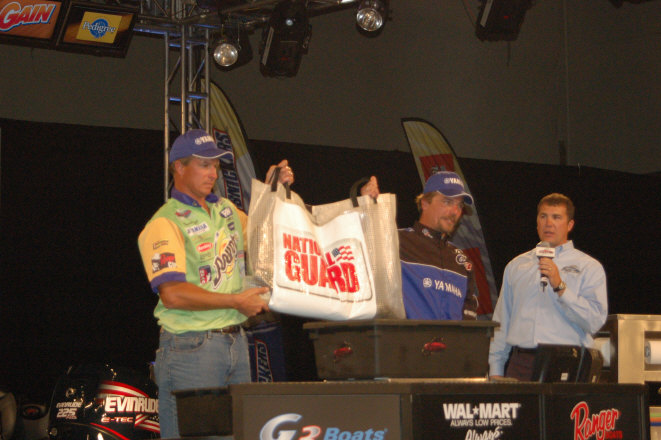 3B275A77-CB38-45D7-AA3F-E0D5BCD3C5DB