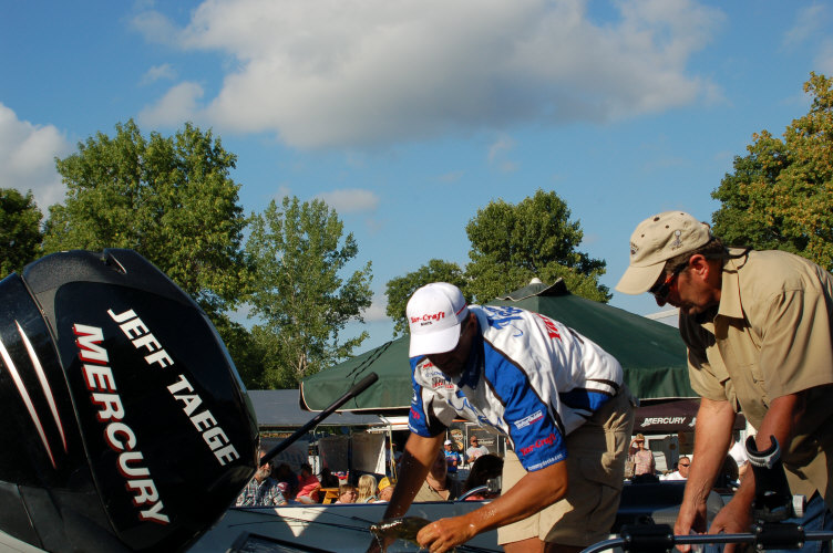 3B295935-2661-44ED-AEAD-0BAA9475BC85