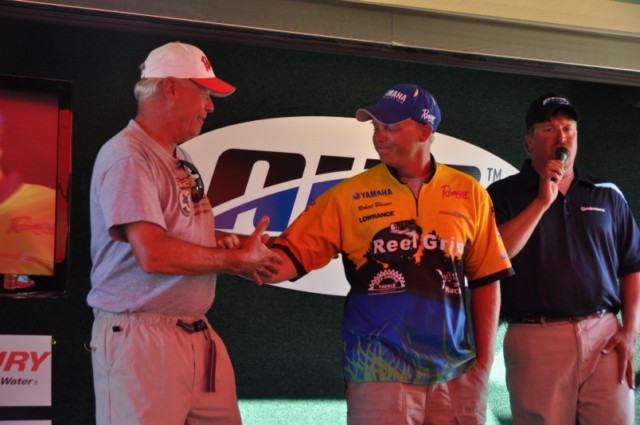 3B37477E-B48A-4A1C-99B5-C36D8E350380