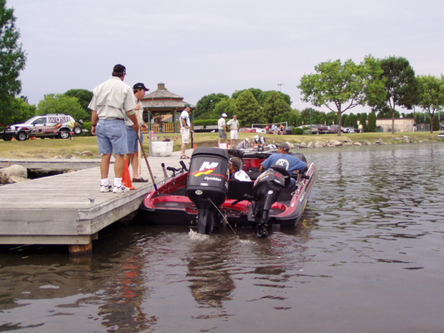 3B3B5E70-F281-4F77-8F49-A1A6C2F23FC2