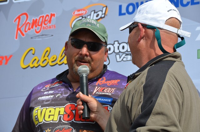 3B4CE55A-5A46-409A-8A72-0F31631D139D