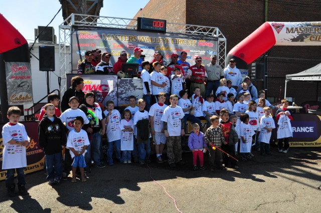 3B7C2CFA-9D2C-4776-B0F8-968285E76A44