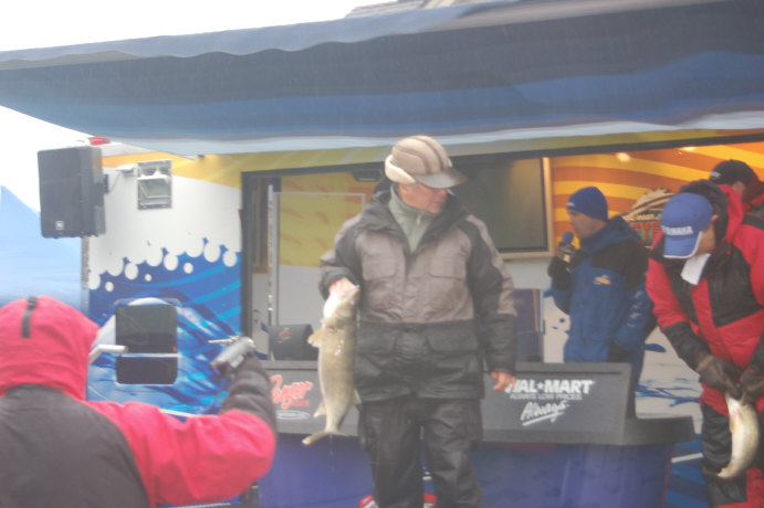 3B8A2AE6-89EF-443B-8BF1-DC96FF0A50A5