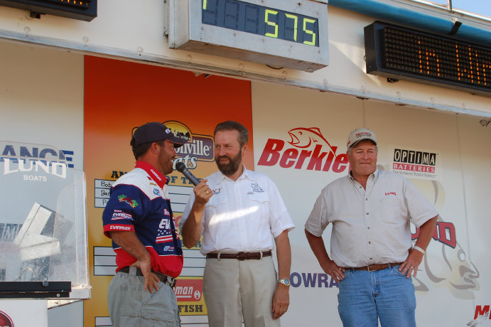 3BC0F0F6-6129-482A-A23F-390B694E2E72