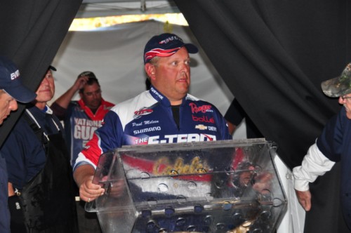 3BCD40AF-A013-495E-98F8-B41796EA802C