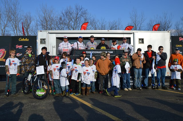 3BF6C73C-5E0E-401E-A4B7-71D0435A5E60