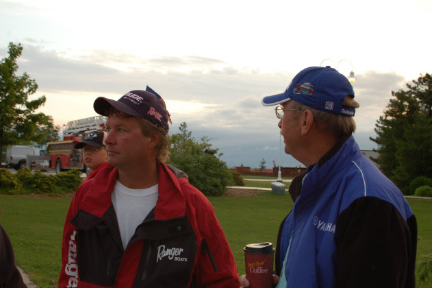 3C7B9FEA-157A-4772-B711-EF600C8A6F2D