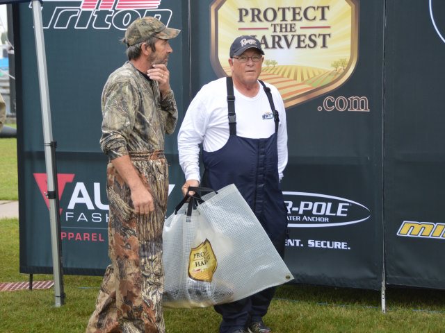 3CC1D217-0E60-45D6-958D-064E3EF3798D