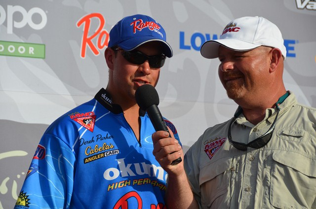 3CD01EC7-D5AC-4693-946D-21D0D9B38E9B