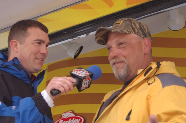 3CD72D42-D588-4740-9680-64B2B07B0748