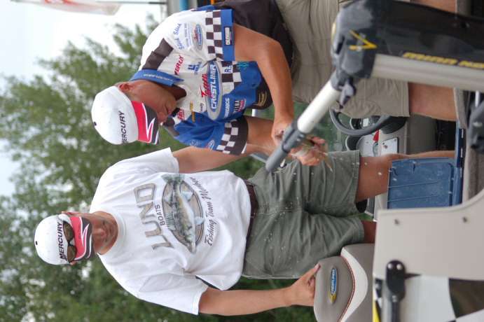 3CDB91DA-932A-4A2A-B17D-E1A525AF0CCC