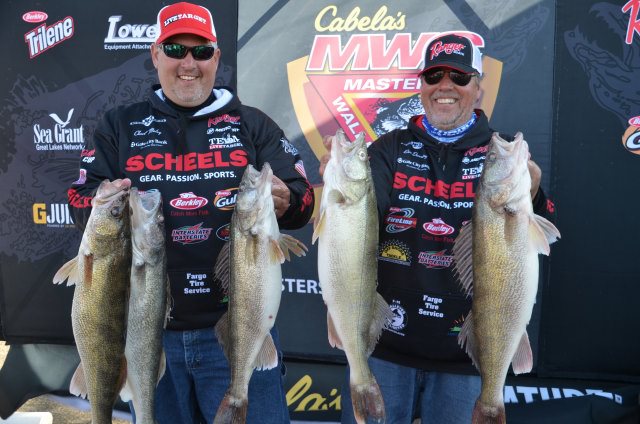 3D0590CD-7B43-4EDD-9BC4-10C9C684817E