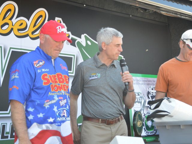 3D2C479A-0EB9-4226-BB72-622AC00E08FF