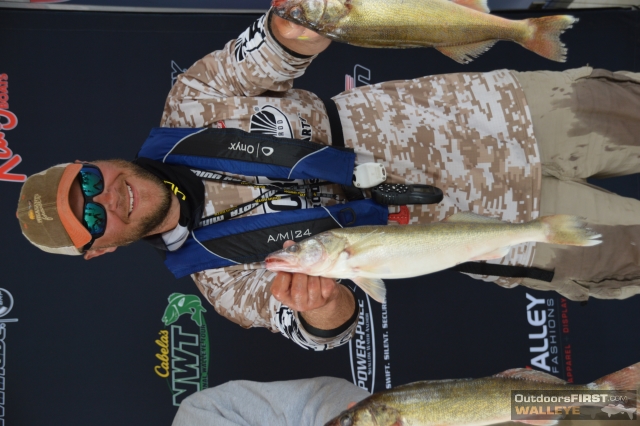 3D3852A2-31C6-4ABE-9AC2-B1FC6503F049