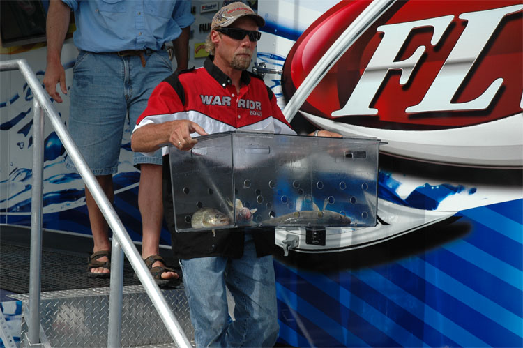 3D4E27FD-13FA-4C04-82A5-DD9AE9E77E00