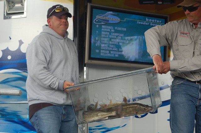 3D6D19C2-24E9-45F7-8834-E61219DFCA83