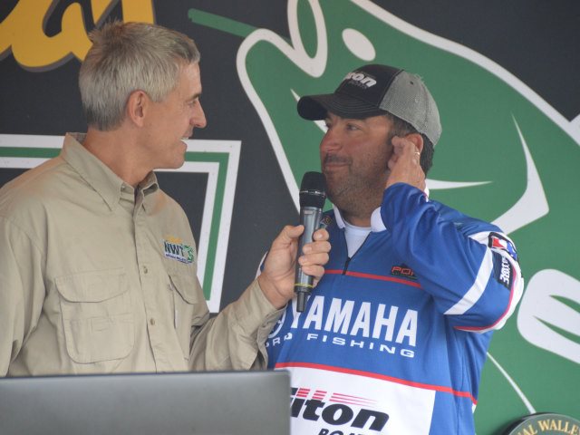 3DC4FA9E-646F-40A5-B2AE-33790E67B125