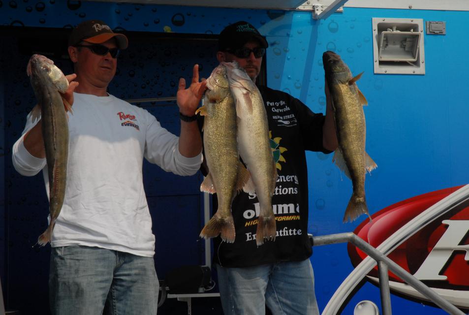 3DDB286F-62A5-477F-8927-0FB53174AE21