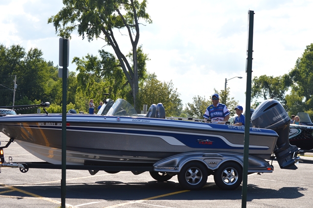 3DDDD1B2-0428-4F71-99B7-8DE04531D618