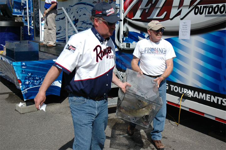 3E2AA06B-68EF-4036-807D-7AE625899B42