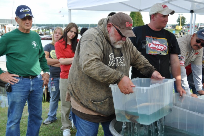 3E442604-1B20-4D8F-9201-D252C5BFE962