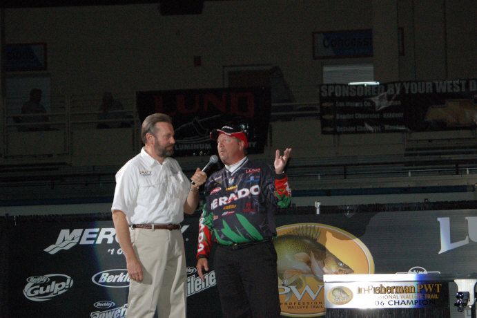 3E4A29B4-3290-44FE-878F-E0E0D8EDB5E3