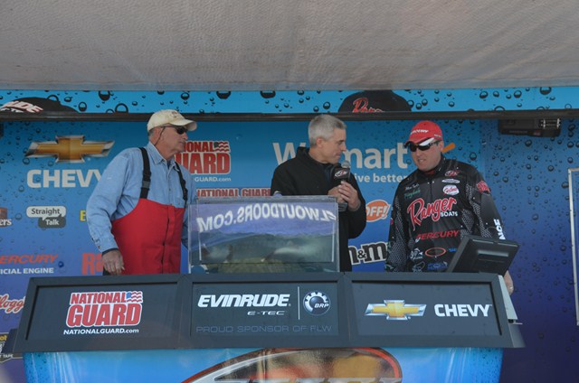 3E9B89E1-F368-4610-A3AF-C086F03D3521