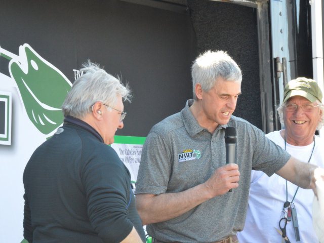 3F06ED41-56C6-4051-88FE-554869178C15