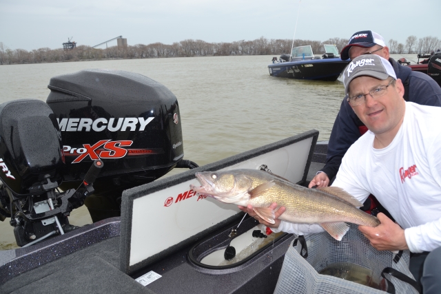 3F4C0982-0EF6-428D-879C-21A06DF28505