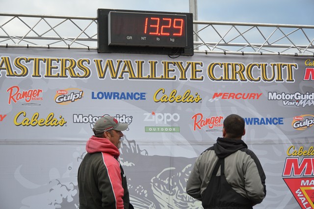 3F4C4E03-E08A-485A-BA89-754E62826D3A