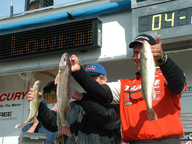 3F512170-9AA1-4FE8-897F-C0F0AAAAD6C1