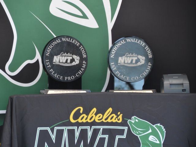 3FBA2954-061C-4E83-A8F8-BF75C50E87D1