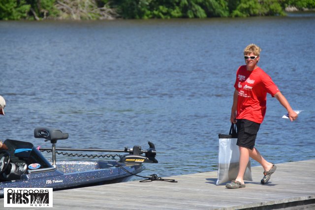 3FBF8F07-6936-4AB5-9FFD-19E3CD9D2108