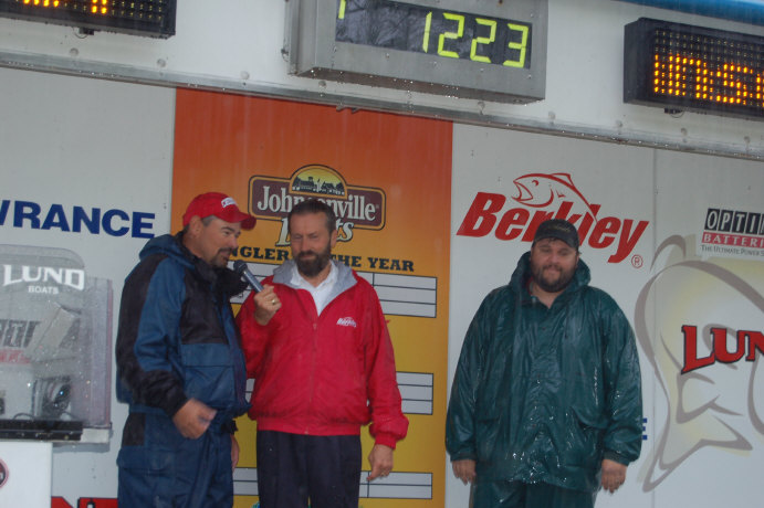 3FD3B7A9-FDD6-4EBB-976A-82F36A08025C