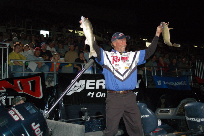 B3319A15-0886-4EE5-B607-B8B786C2AAA7