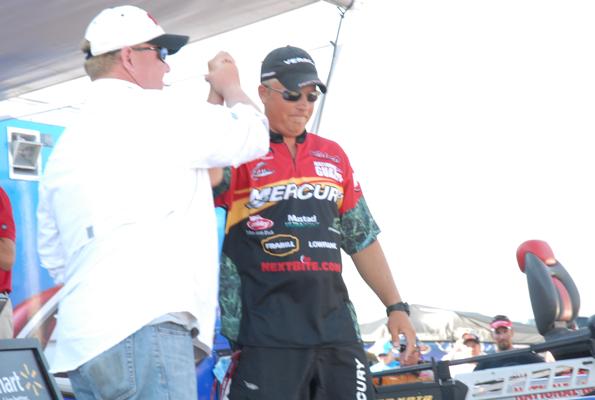 6C206F23-D020-4323-8771-085D57491ED1